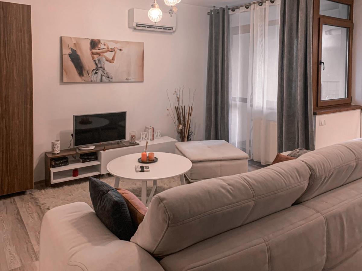 Apartment 2 Rooms Luxury Бухарест Экстерьер фото
